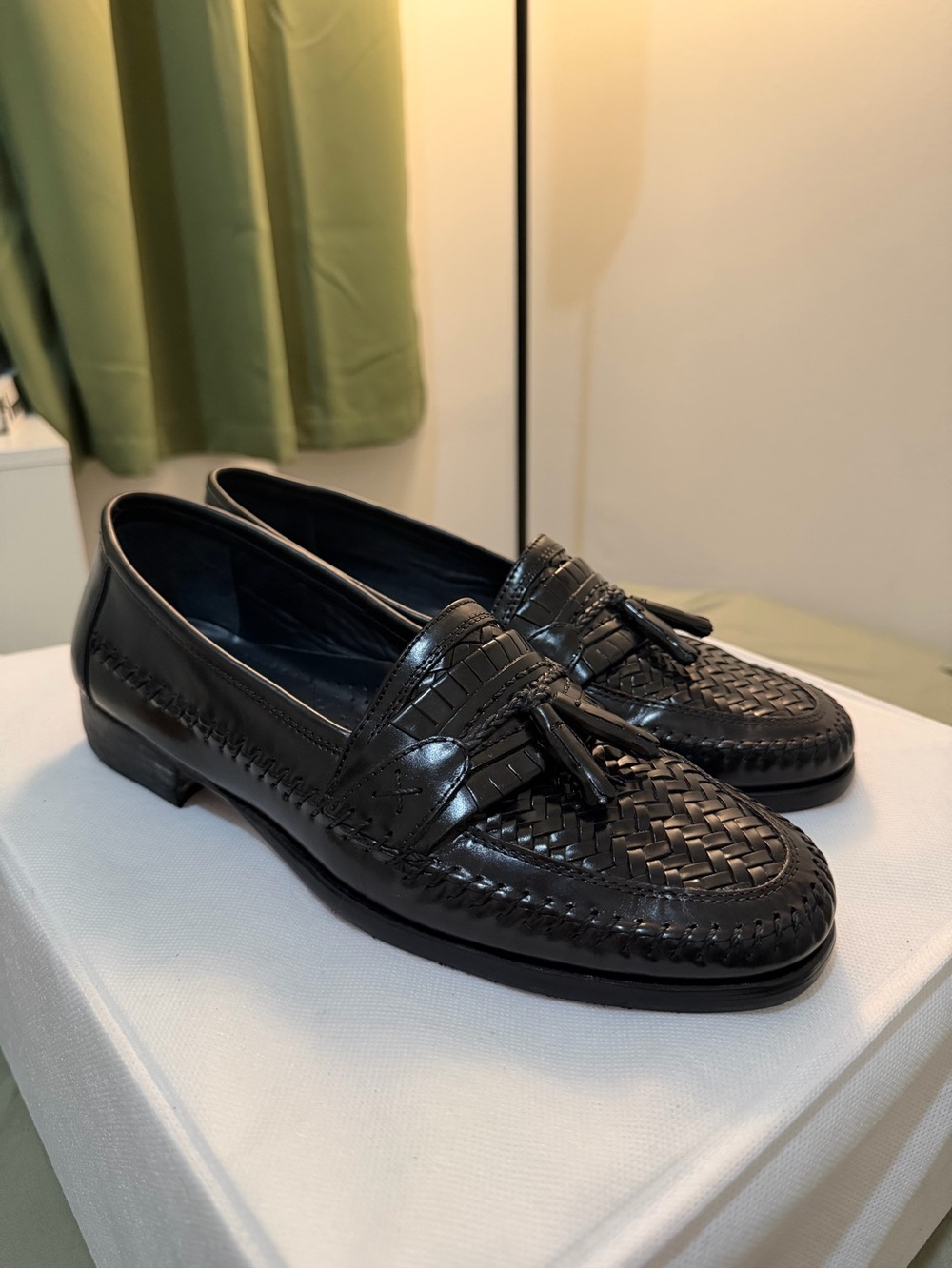 Stacy Adams Black Woven Leather Tassel Loafers